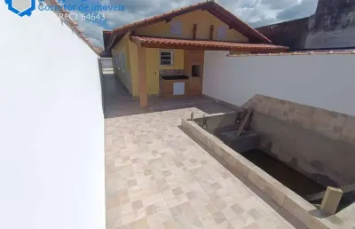 Casa nova 2 quartos piscina e área gourmet lado praia itanhaém sp