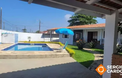Casa 4 suites piscina e area gourmet a 300m do mar  edícula itanhaem sp