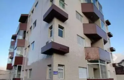 Apartamento na praia dos sonhos! poucos metros do mar e vista incrível!