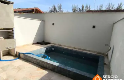 Sobrados 2 suítes acabamento primoroso 250 m mar itanhaém sp