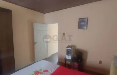 Casa com 4 quartos à venda no Centro, Sorocaba 