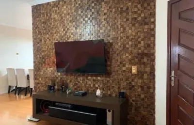 Casa com 3 quartos à venda no Wanel Ville, Sorocaba 