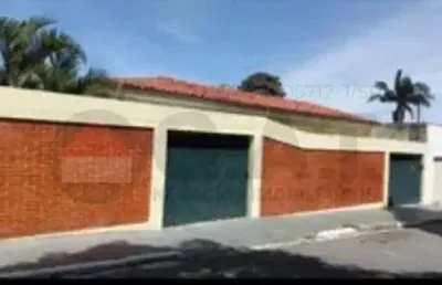 Casa com 3 quartos à venda na Vila Santana, Itapetininga 