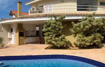 Casa com 4 quartos para alugar no Jardim Pagliato, Sorocaba 