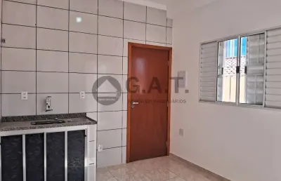 Kitnet / Stúdio para alugar no Jardim Vergueiro, Sorocaba 