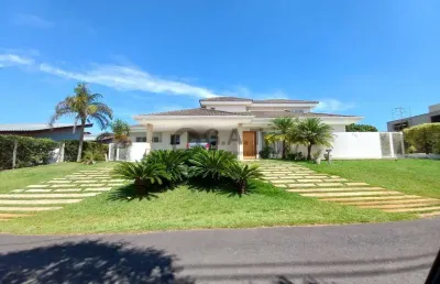 Casa à venda no condomínio portal do sabiá - araçoiaba da serra/sp