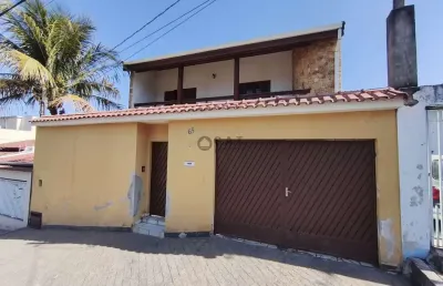 Casa com 4 quartos para alugar no Jardim Saira, Sorocaba 