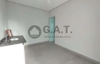 Kitnet de luxo no jardim são guilherme ii: 1 quarto, 1 banheiro. agende sua visita em sorocaba-sp!