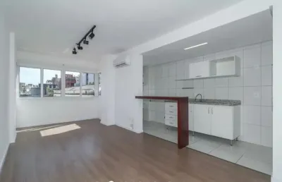 Maravilhoso apartamento de 2 quartos com suíte, churrasqueira, 2 vagas de garagem e infraestrutura