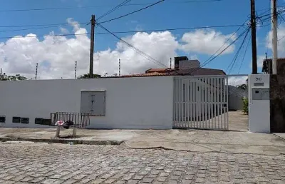 Casa com 2 quartos para alugar no Ponta Negra, Natal 