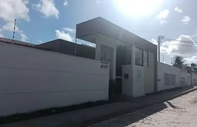 Casa com 2 quartos para alugar no Nova Parnamirim, Parnamirim 