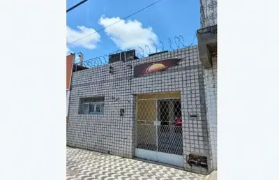 Casa com 3 quartos à venda no Alecrim, Natal 