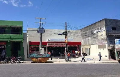 Casa comercial para alugar no Alecrim, Natal 
