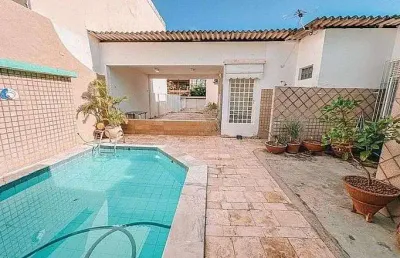 Casa com 3 quartos à venda no Barro Vermelho, Natal 