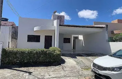 Casa com 3 quartos para alugar no Emaús, Parnamirim 