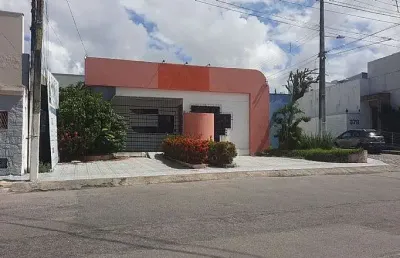 Casa comercial para alugar no Lagoa Nova, Natal 