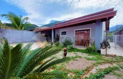 Casa à venda, 180 m²  com 3 dormitórios com suíte máster com hidromassagem - cidade jardim - caraguatatuba/sp