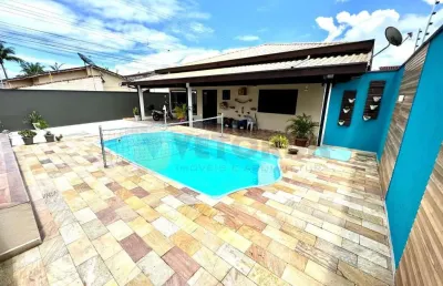 Casa com 3 quartos à venda na Rua Uirapuru, 200, Jardim das Gaivotas, Caraguatatuba