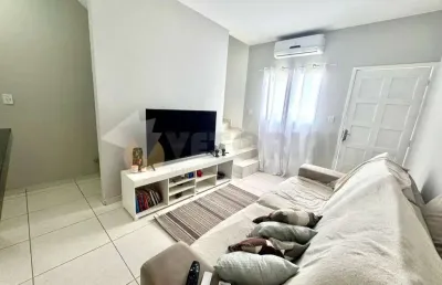 Casa em condomínio fechado com 2 quartos à venda na Rua Inácio Batista de Faria, 12, Balneário Mar Azul, Caraguatatuba