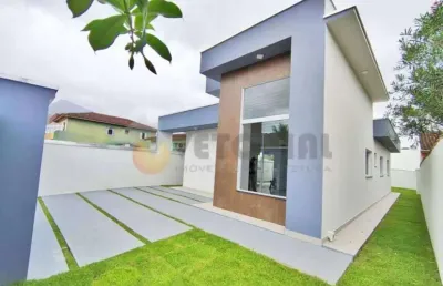 Casa com 3 quartos à venda na Rua Altino Arantes, 123, Centro, Caraguatatuba