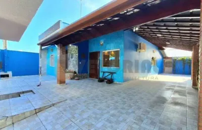 Casa com 4 quartos à venda na Rua Suely De Loyola Coelho, 800, Jardim Britânia, Caraguatatuba