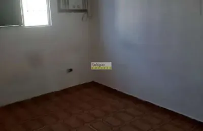 Casa no tancredo reformada - a vista - $ 170.000,00