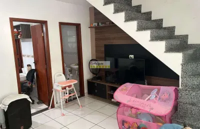 Sobrado de condomínio com 2 quartos, vila voturua, são vicente - r$ 320 mil, cod: 3133
