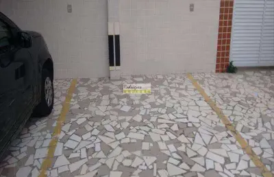 Casa com 2 quartos à venda na Vila Voturua, São Vicente 