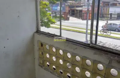Av.nsfátima,loja fndos 50m²,altos 122m²,obras+aluguel a decidir