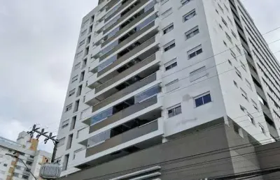Belíssimo apartamento semimobiliado frente shopping em palhoça/sc!