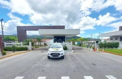 Linda casa em condomínio completo no bela vista em palhoça/sc!