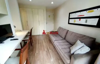 Flat com 1 quarto para alugar na Avenida Lavandisca, 365, Moema, São Paulo