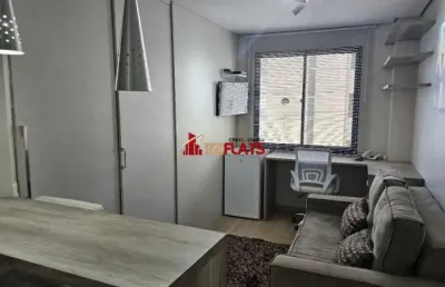 Flat com 1 quarto para alugar na Avenida Jamaris, 101, Moema, São Paulo