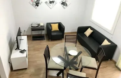 Flat com 2 quartos para alugar na Rua Tuim, 50, Moema, São Paulo