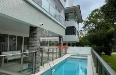 Apartamento finamente decorado em jurerê -florianópolis/sc