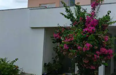 Casa em condomínio fechado com 4 quartos à venda na Rua Lituânia, Jardim Guadalajara, Sorocaba