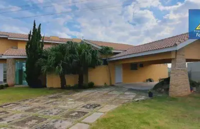 Residência espetacular no condomínio fazenda alta vista