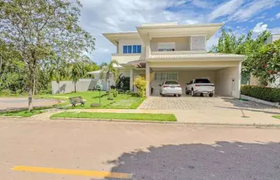 Casa com 3 quartos à venda na Avenida das Palmeiras, 576, Condomínio Belvedere, Cuiabá