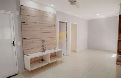 Casa com 2 quartos à venda na Avenida das Palmeiras, 798, Jardim Imperial, Cuiabá