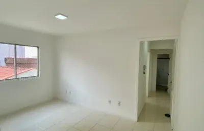 Apartamento com 2 quartos à venda na Rua Antônio Luiz Medeiros, 20, Barreiros, São José
