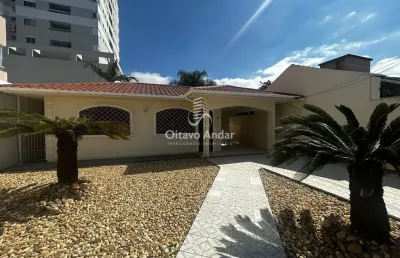 Casa com 3 quartos à venda na Avenida Barão do Rio Branco, 10, Centro, Palhoça