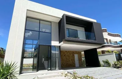 Quer morar no alphaville eusébio em uma casa novinha, pronta para viver bons momentos?