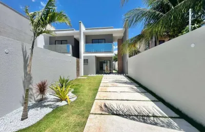 Casa duplex nova com 3 suítes, 2 vagas e excelente recuo no edson queiroz.