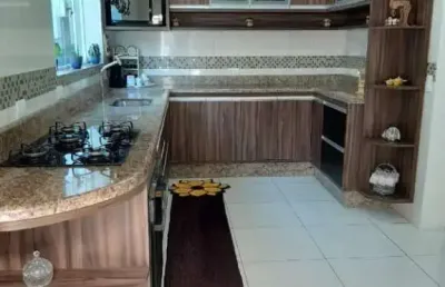 Casa com 6 quartos à venda na Rua Janauba, Bosque dos Eucaliptos, São José dos Campos