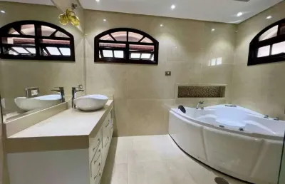 Casa com 4 quartos à venda na Rua Espinosa, Bosque dos Eucaliptos, São José dos Campos