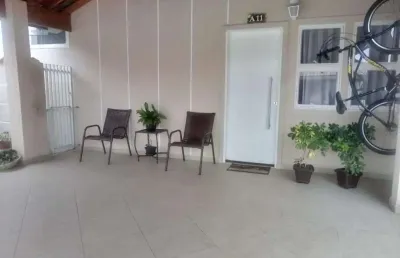Ótima casa no colinas do vale / 3 quartos (suíte) / garagem coberta / +área gourmet!
