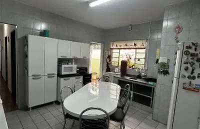Casa com 3 quartos à venda na Rua Joana Soares Ferreira, Cidade Morumbi, São José dos Campos