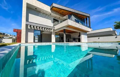 Casa exclusiva em condomínio de alto padrão — são josé dos campos espaço, elegância e integração