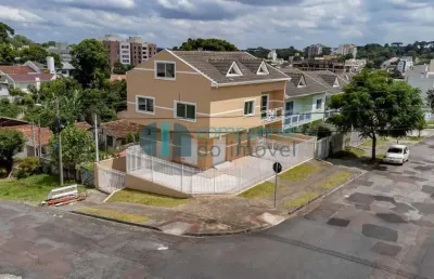 Casa com 3 quartos à venda na Rua Doutor Marins Alves de Camargo, 389, Tingui, Curitiba