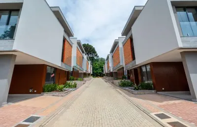 Casa em condomínio fechado com 4 quartos à venda na Rua Jorge Brey, 957, Xaxim, Curitiba